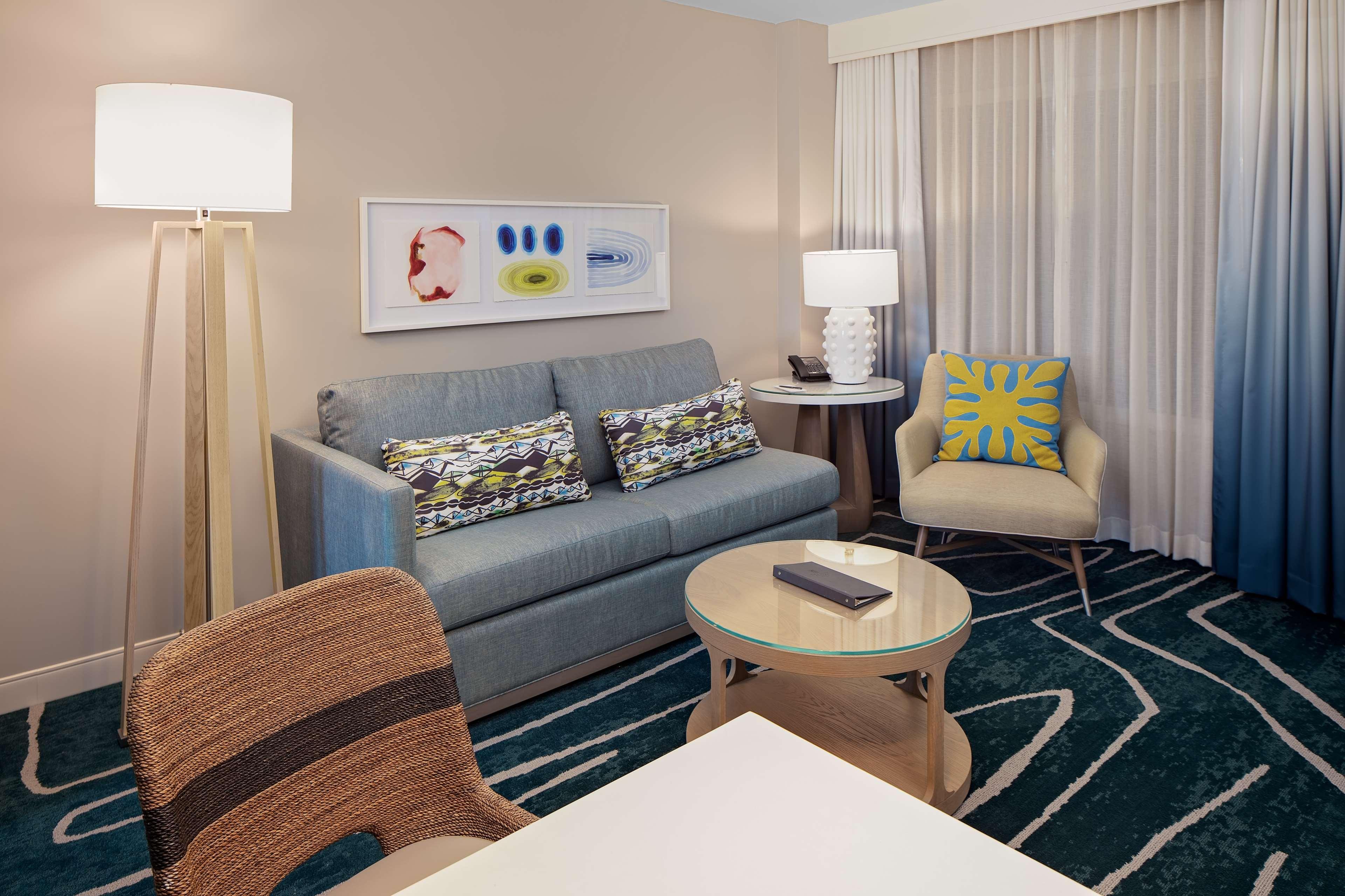 Embassy By Hilton Bay Downtown Hotel San Diego
